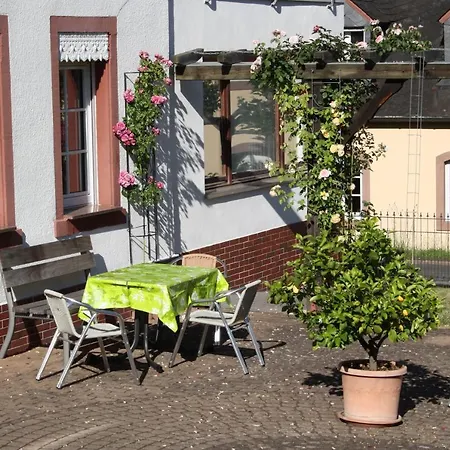 Vendégház Weingut Gastehaus Rummel 3*